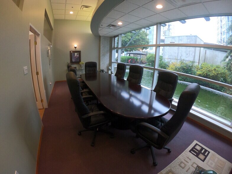 More Photos Of 189 Davie St, Vancouver Apartments For Sale