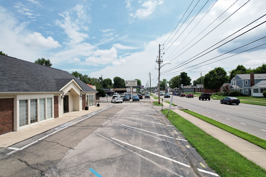 More Photos Of 1810 Broad Ripple Ave, Indianapolis Office For Sale