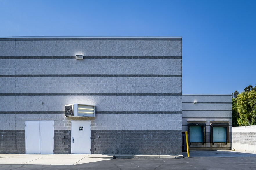 More Photos Of 25222-25902 El Paseo Rd, Mission Viejo Unknown For Lease