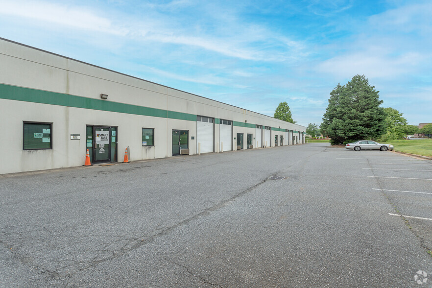 Primary Photo Of 40 Odell School Rd, Concord Warehouse For Lease