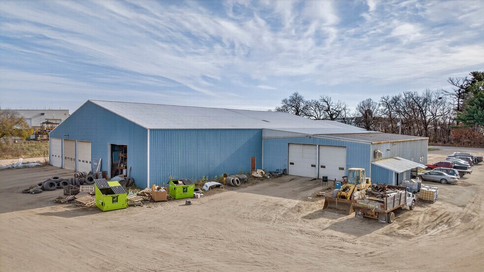 More Photos Of 7918 Partridge Rd, Eau Claire Warehouse For Sale
