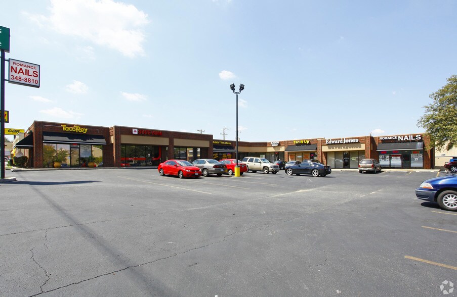 More Photos Of 11825 West Ave, San Antonio Unknown For Lease