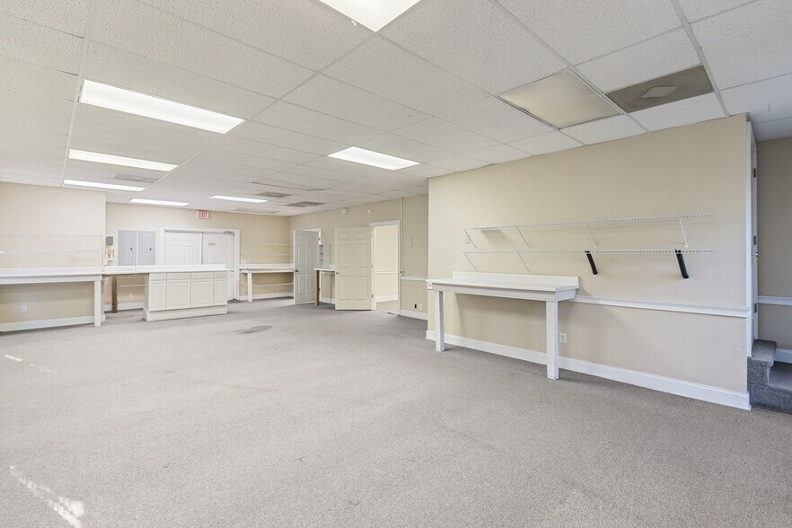 More Photos Of 415 Fisk Ave, Demorest Medical For Sale