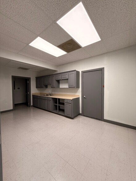 More Photos Of 5407 S McColl Rd, Edinburg Medical For Lease