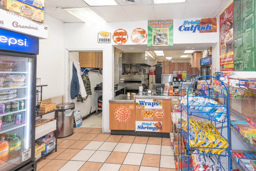 More Photos Of 5900 York Rd, Baltimore Storefront Retail Office For Sale