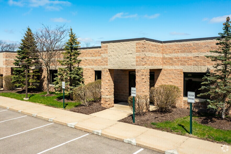 More Photos Of 3923 Ranchero Dr, Ann Arbor Unknown For Lease