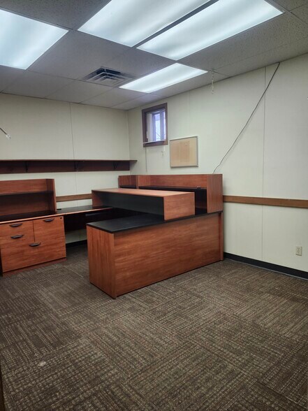 More Photos Of 826 Franklin Rd, Mercer Medical For Lease