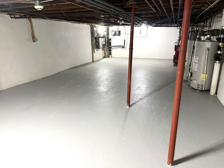 More Photos Of 7401 Woodbine Ave, Philadelphia Storefront Retail Residential For Lease