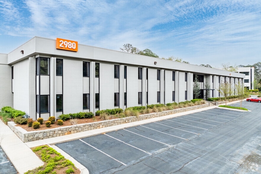 Primary Photo Of 2980 Brandywine Rd, Atlanta Office For Sale