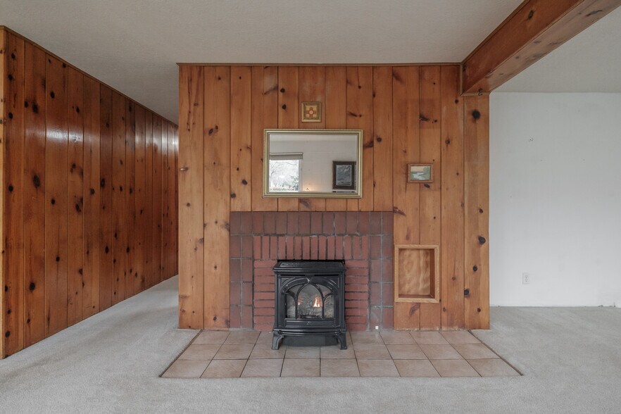 More Photos Of 5198 Skyline Rd S, Salem Multifamily For Sale