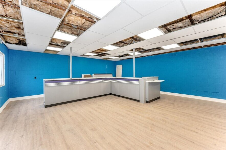 More Photos Of 334 Burhans Blvd, Hagerstown Freestanding For Sale