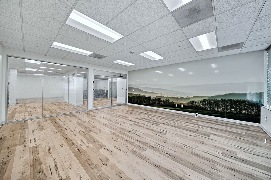 More Photos Of 1520 Bridgegate Dr, Diamond Bar Office For Lease