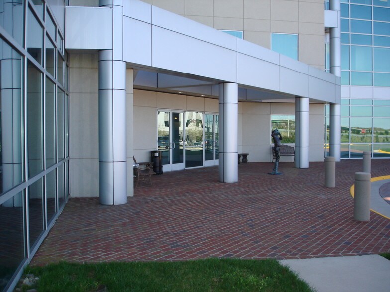 More Photos Of 9720 Capital Ct, Manassas Office For Lease