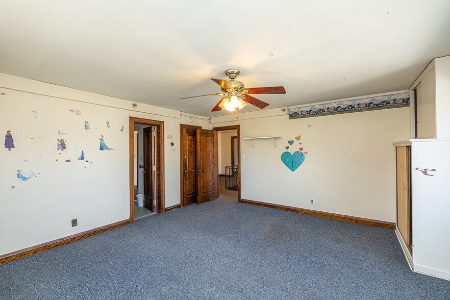 More Photos Of 10000 Granger Rd, Cleveland Assisted Living For Sale