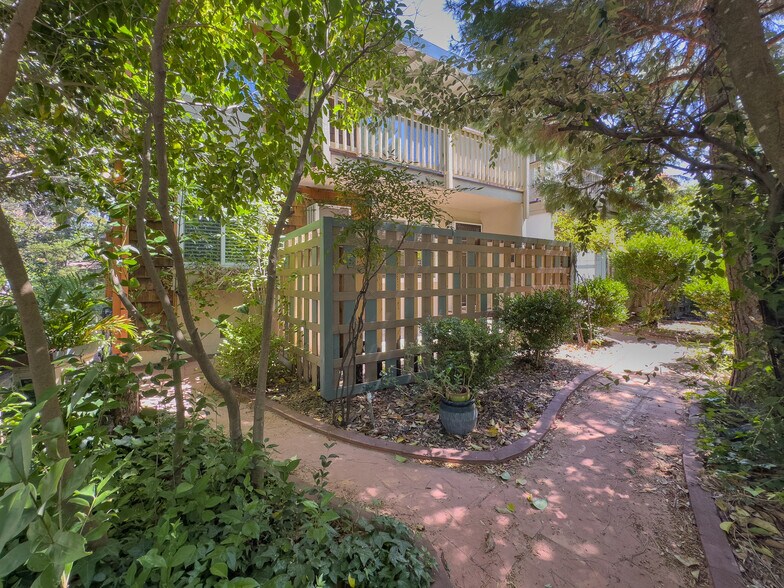 More Photos Of 205 Muir Rd, Martinez Apartments For Sale