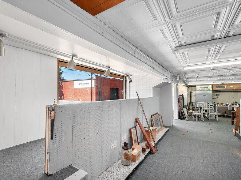 More Photos Of 505 Main St, Canton Storefront Retail Office For Sale
