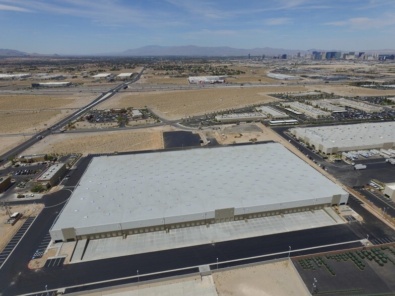 More Photos Of 7015 Corporate Plaza Dr, Las Vegas Flex For Lease