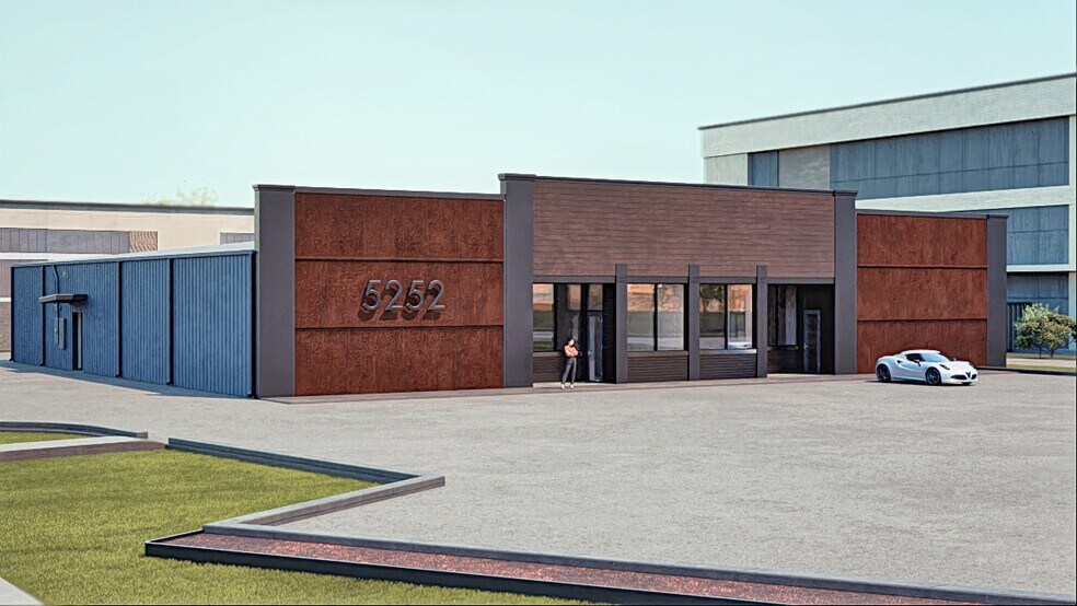 More Photos Of 5252 W Vickery Blvd, Fort Worth Showroom For Lease