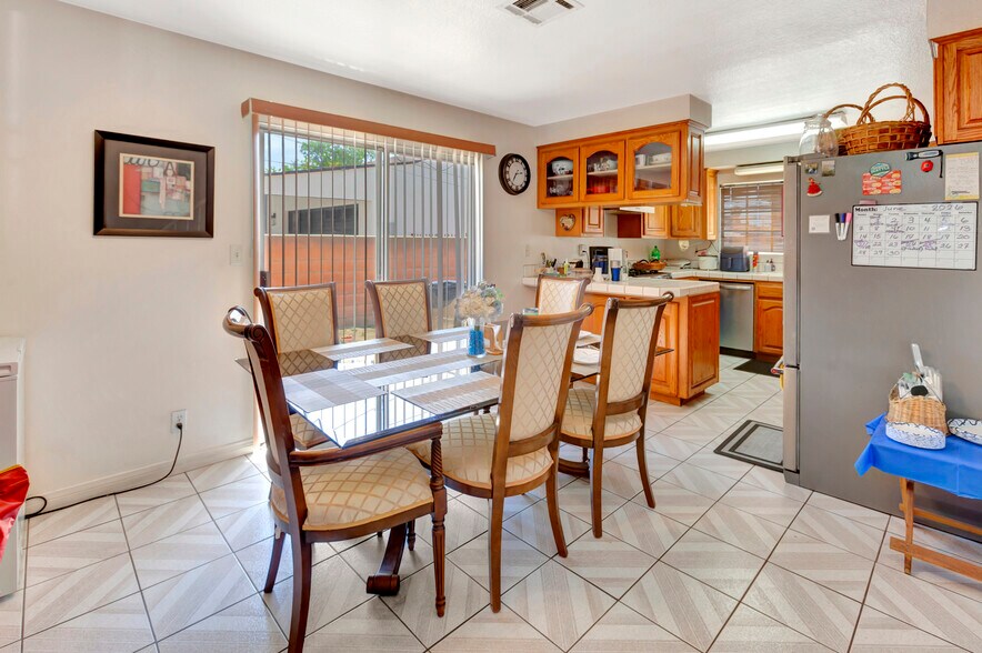 More Photos Of 12731 Barlin Ave, Downey Apartments For Sale