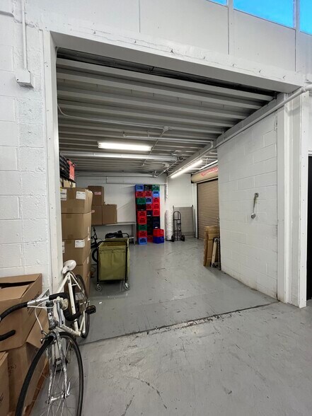 More Photos Of 655 S Andover St, Seattle Warehouse For Lease