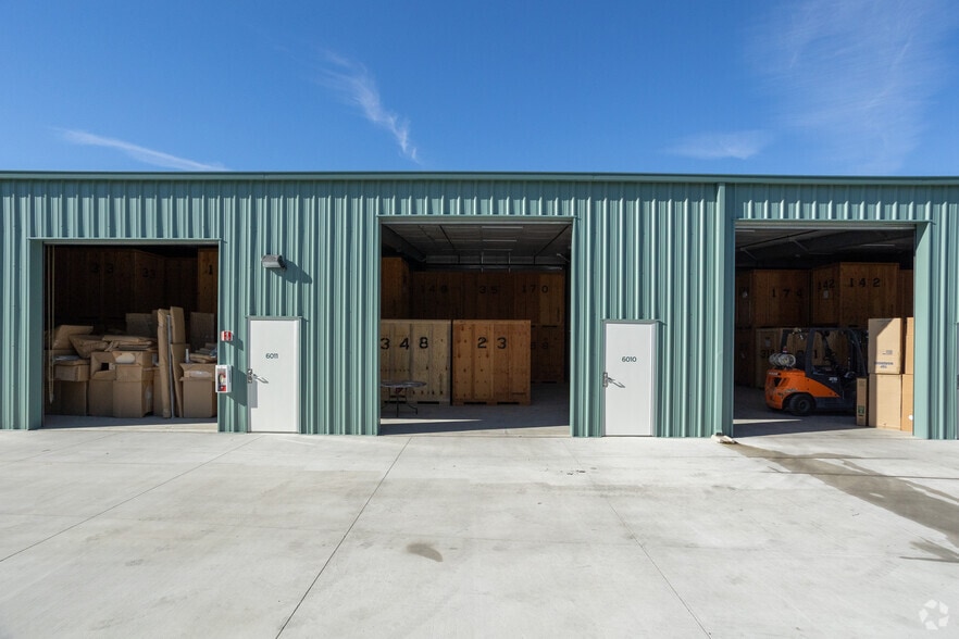 More Photos Of 901 Buckley Rd, San Luis Obispo Self Storage For Lease