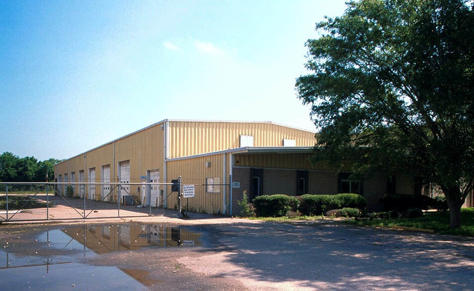 More Photos Of 12626 W Bellfort Ave, Houston Warehouse For Sale