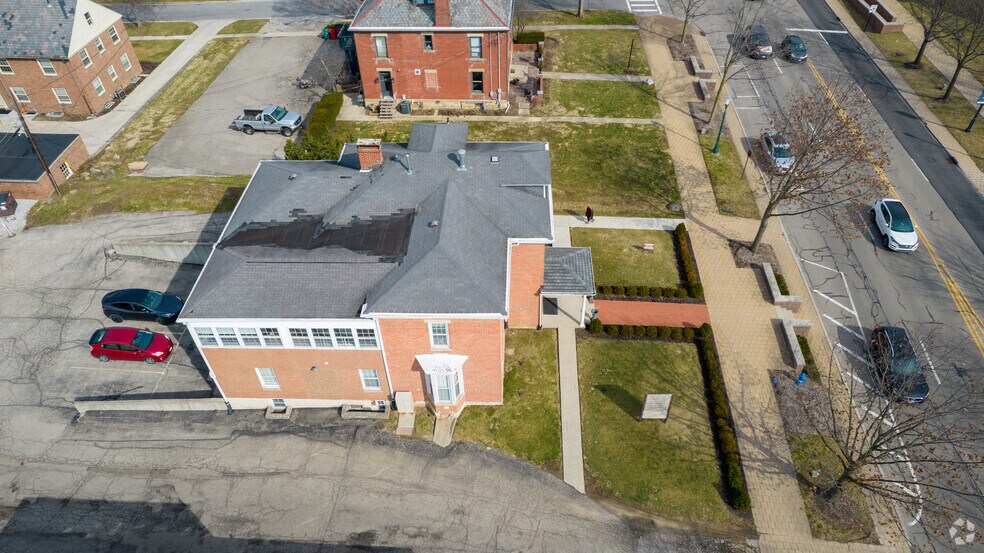 More Photos Of 571 High St, Worthington Loft Creative Space For Lease