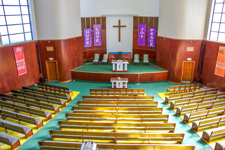 More Photos Of 1306 Salem Ave, Dayton Religious Facility For Sale