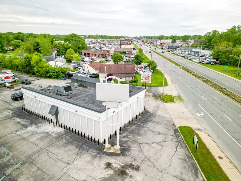 Primary Photo Of 8501 E Pendleton Pike, Indianapolis Freestanding For Lease