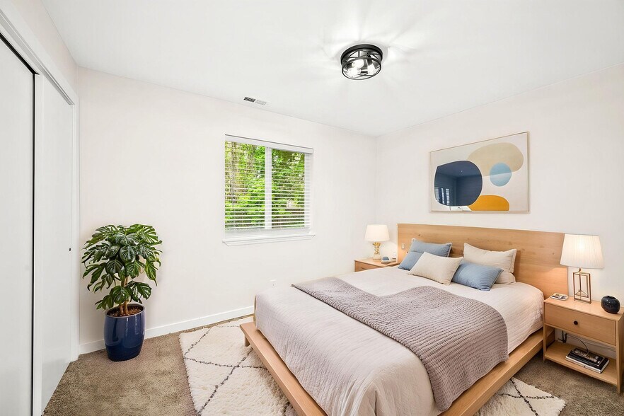 More Photos Of 1717 Main St, Sandpoint Apartments For Sale
