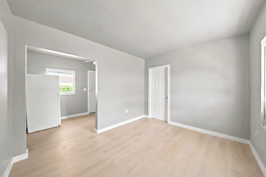 More Photos Of 1992 NW 56th St, Miami Apartments For Sale