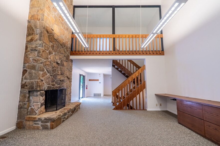 More Photos Of 1117 E Landis Ave, Vineland Office Residential For Lease