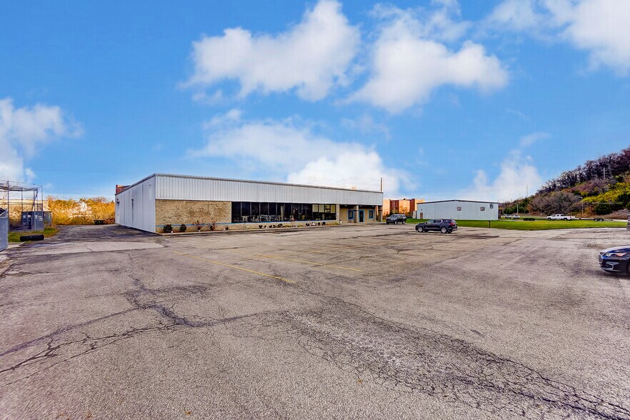 More Photos Of 150 Industrial Dr, Lawrenceburg Light Manufacturing For Lease