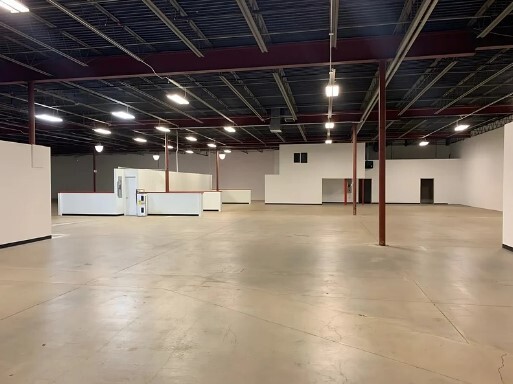 More Photos Of 6204 N Summit St, Toledo Unknown For Lease