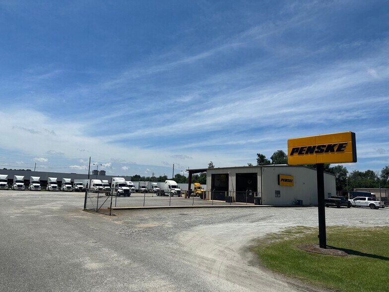 More Photos Of 1108 Centennial Ave, Albany Industrial For Sale