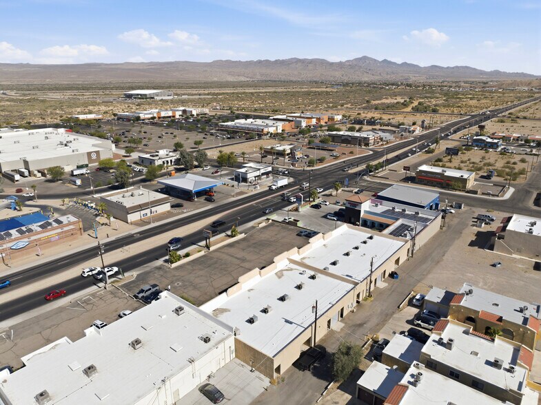 More Photos Of 3712 Highway 95, Bullhead City General Retail For Lease