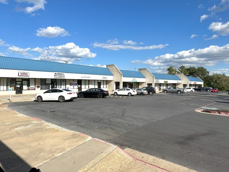 More Photos Of 2177-2241 S Main St, Harrisonburg Unknown For Lease