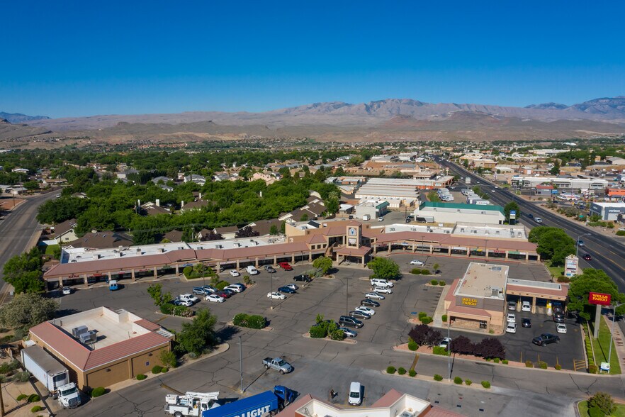 More Photos Of 929 W Sunset Blvd, St George Unknown For Lease