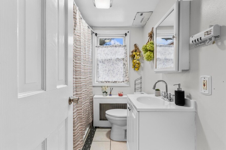 More Photos Of , Norwalk Unknown For Sale