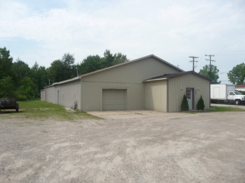 More Photos Of 3921 32nd St, Port Huron Manufacturing For Sale