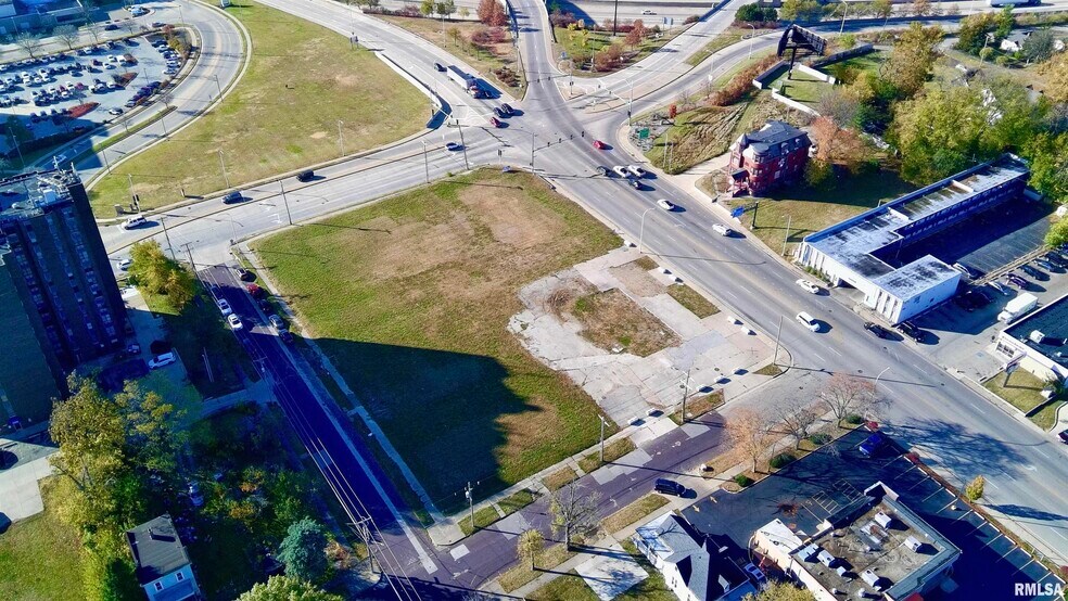 More Photos Of 1506 N Knoxville Ave, Peoria Land For Sale