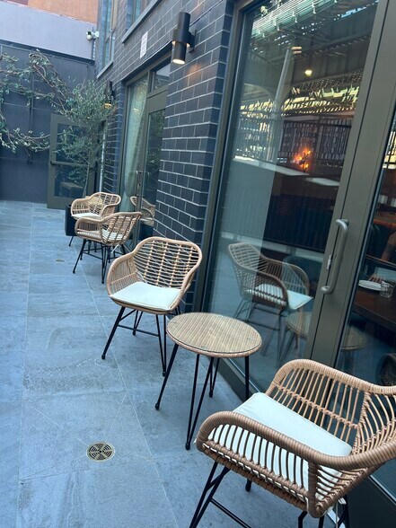 More Photos Of 30-17 31st St, Astoria Hotel For Lease