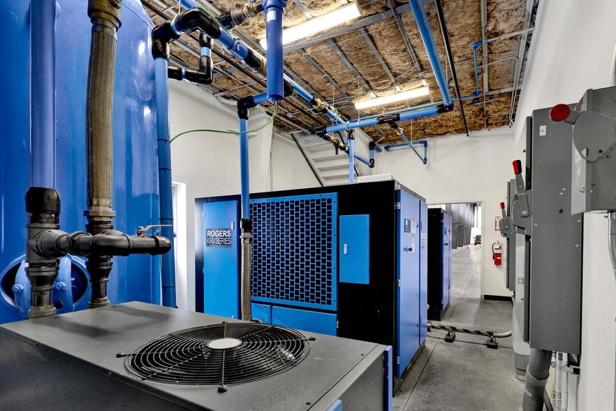 More Photos Of 5457 Pacific Fern Dr, Ferndale Manufacturing For Lease