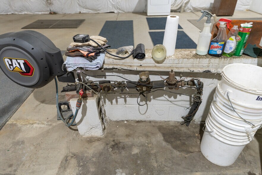 More Photos Of 3040 Freeport Rd, Natrona Heights Warehouse For Sale