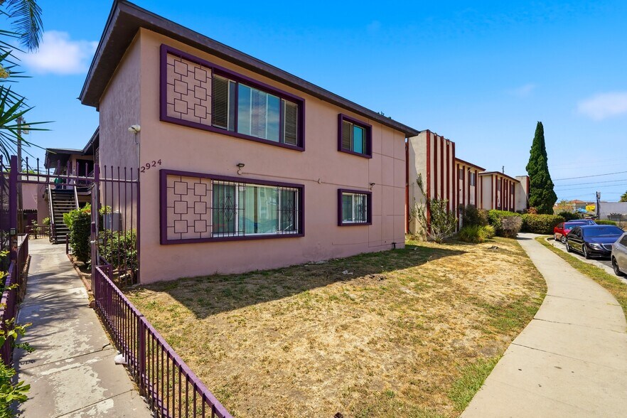 More Photos Of 2912 W 141st Pl, Gardena Multifamily For Sale