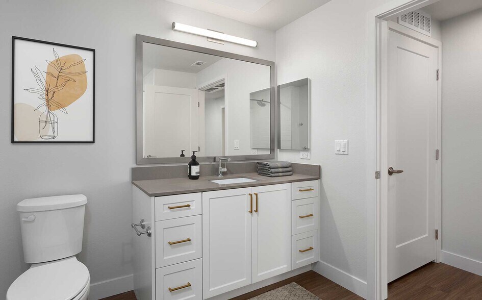 More Photos Of 185 S State College Blvd, Brea Apartments For Lease