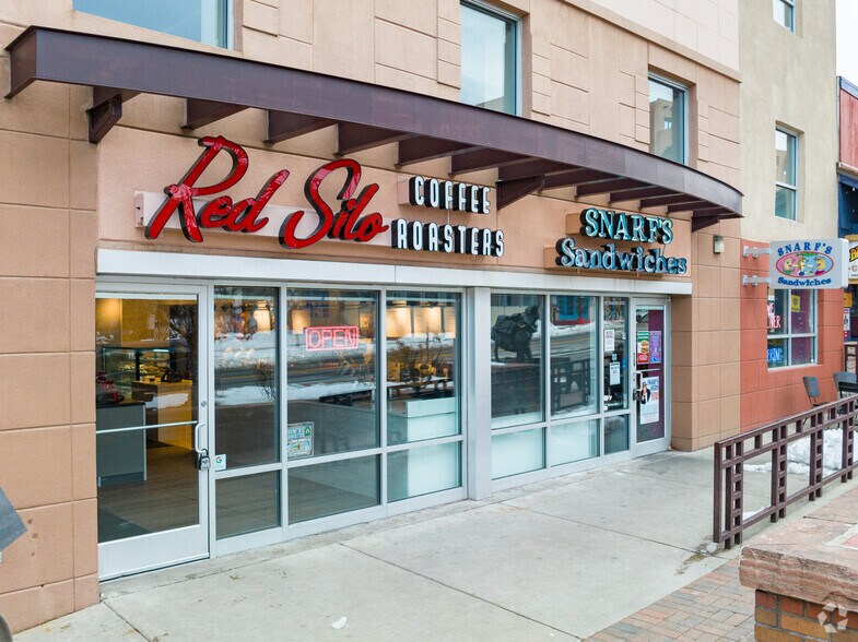 More Photos Of 1301 Washington Ave, Golden Office For Lease