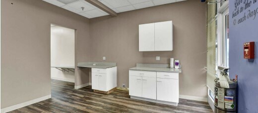 More Photos Of 2497 S Roane St, Harriman Medical For Sale