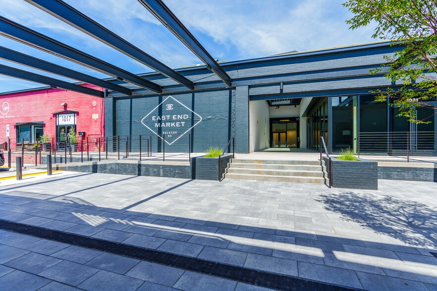 More Photos Of 2020 Progress Ct, Raleigh Office For Lease