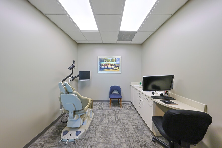 More Photos Of 3525 E Pacific Coast Hwy, Torrance Unknown For Lease